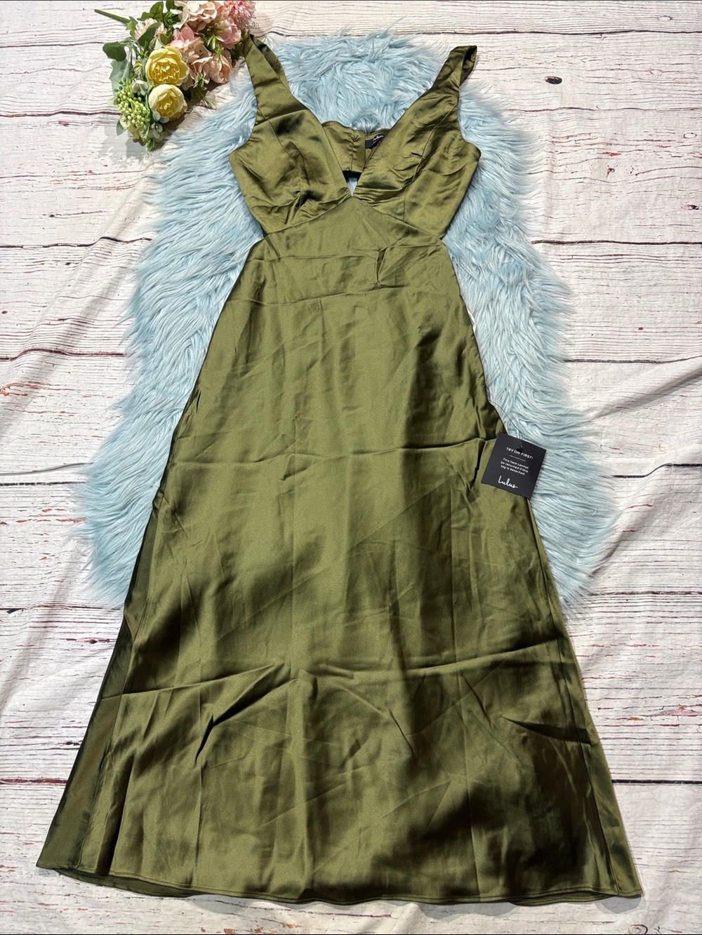 NWT Lulus Unmatched Elegance Olive Satin Sleeveless Midi Dress - Picture 7 of 9